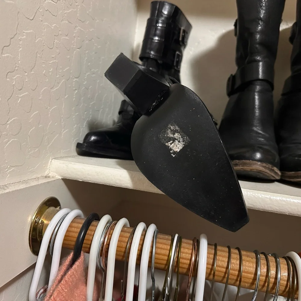 Pinko Lucciola Black Leather Croc Print Moto Boots - Picture 8 of 11